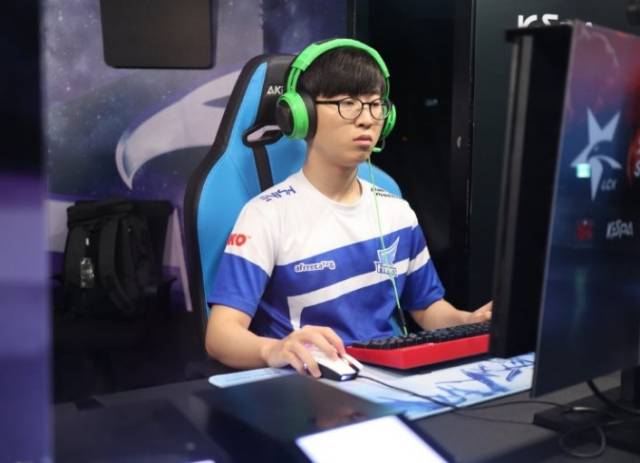 杯的点球失 杯的点球失